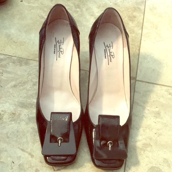 Emilio Pucci Shoes - Emilio Pucci Patent Heels size 39